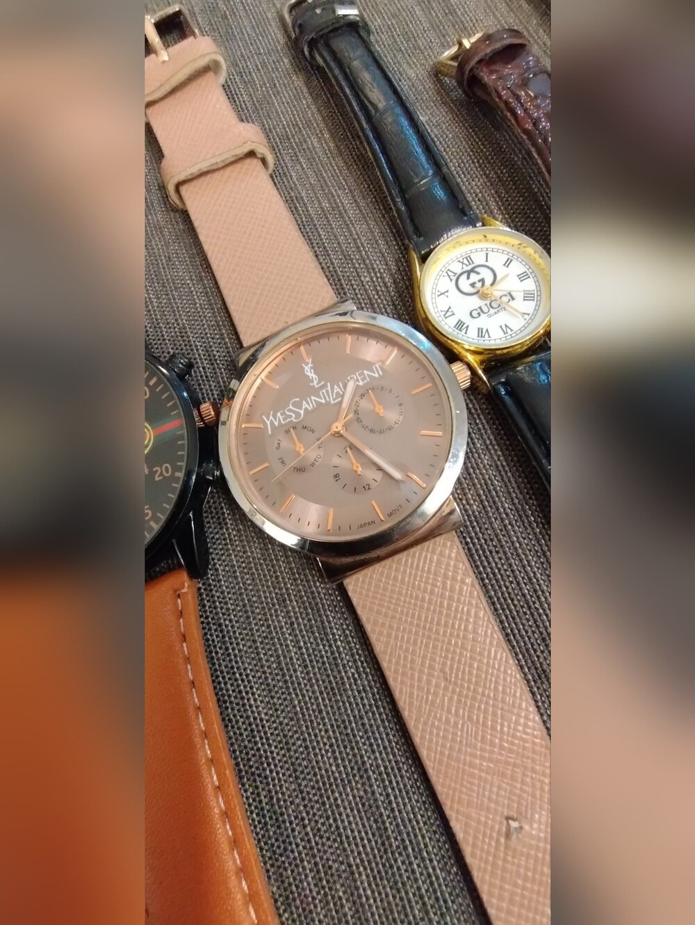 Lot of 14 Fashion Watches No Name Brands Just for Fun! All Work & have New Batts - Picture 13 of 16